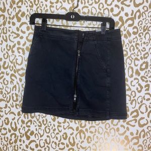 American Eagle mini skirt